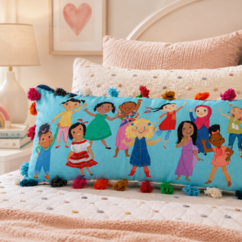 Wonderful girls pillow with tassels